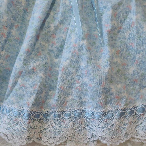 Vintage Infant Blouse Size 6-9 Months EUC Floral Design Lace Ribbon Detail USA - Picture 3 of 6